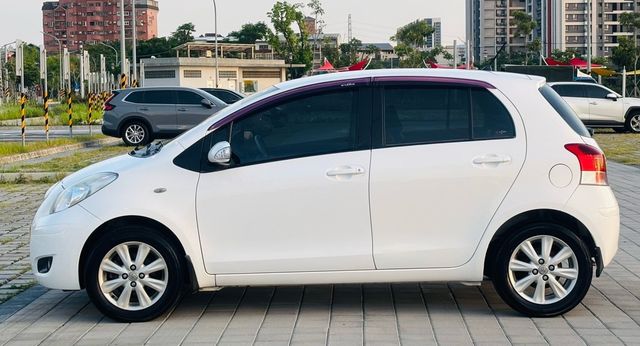 TOYOTA豐田 YARIS  第18張相片