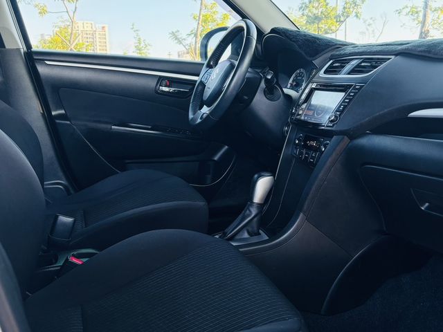 SUZUKI鈴木 SWIFT  第9張相片
