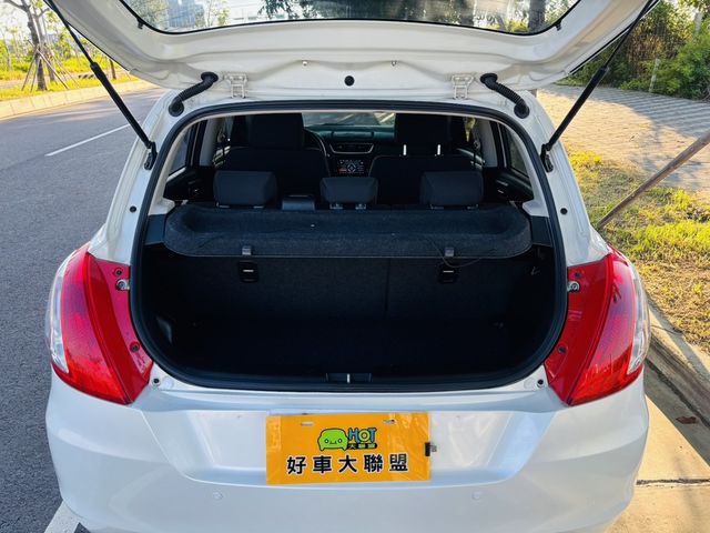 SUZUKI鈴木 SWIFT  第12張相片