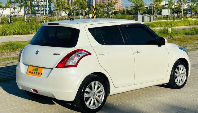 SUZUKI鈴木 SWIFT  第15張相片