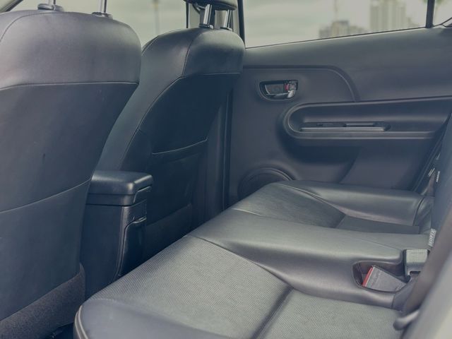 TOYOTA豐田 PRIUS C  第10張相片