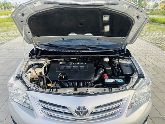 TOYOTA豐田 ALTIS  第4張相片