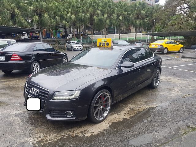 Audi 奧迪 A5 2.0L  第1張相片