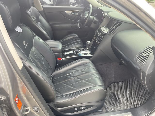 INFINITI無限 FX35  第10張相片