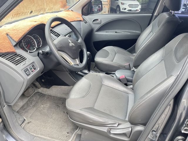 MITSUBISHI三菱 ZINGER  第7張相片