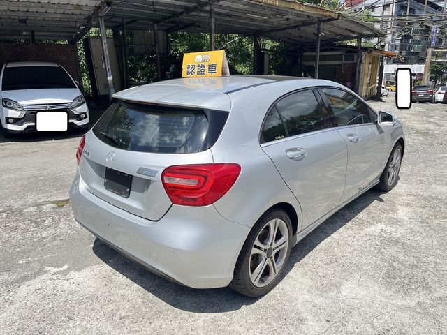 M-BENZ賓士 A180  第2張相片