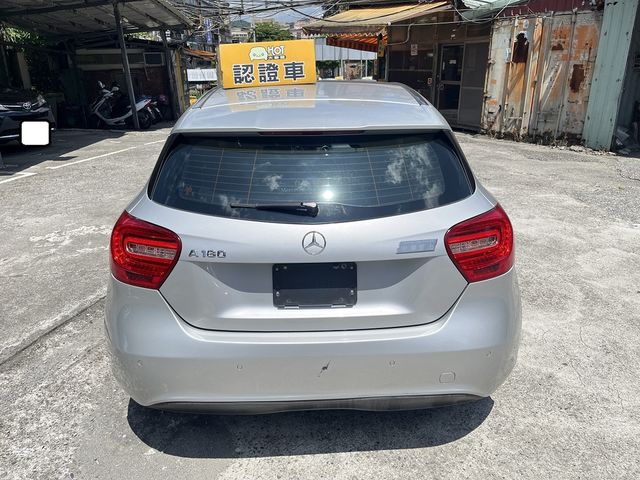 M-BENZ賓士 A180  第4張相片