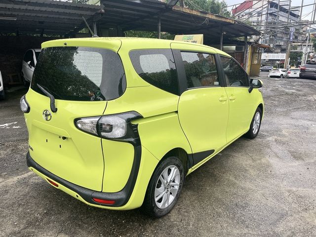 TOYOTA豐田 SIENTA  第2張相片