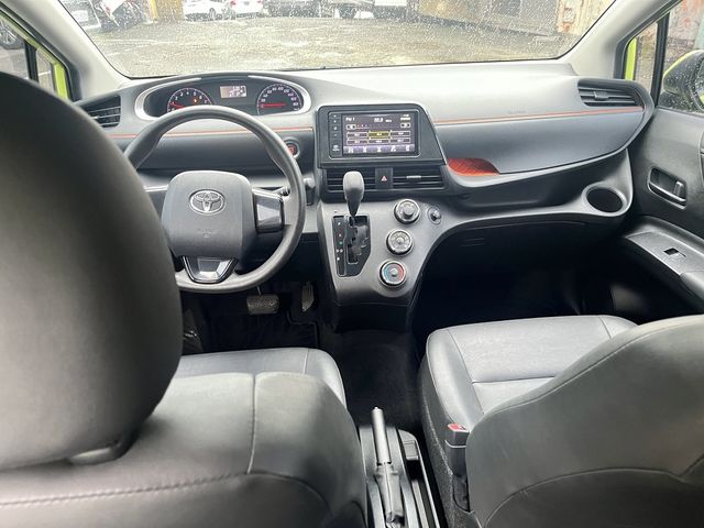 TOYOTA豐田 SIENTA  第5張相片