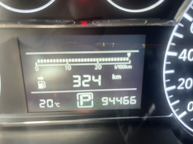 NISSAN日產 TIIDA  第9張相片