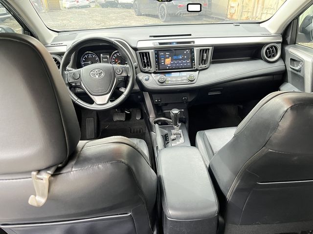 TOYOTA豐田 RAV4  第5張相片