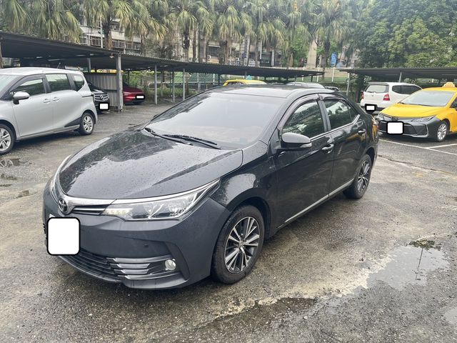 TOYOTA豐田 ALTIS  第1張相片