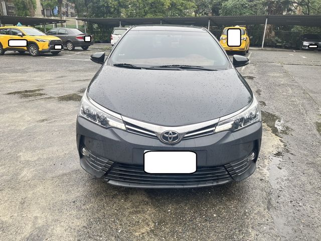 TOYOTA豐田 ALTIS  第3張相片