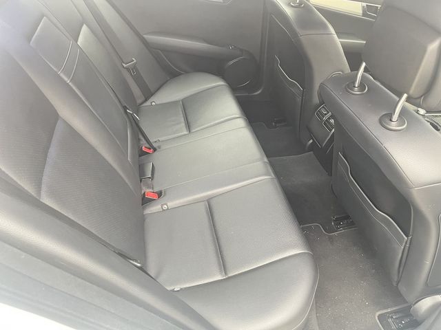 M-BENZ賓士 C250  第11張相片