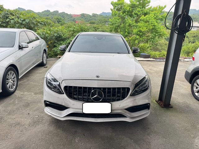 M-BENZ賓士 C300  第3張相片