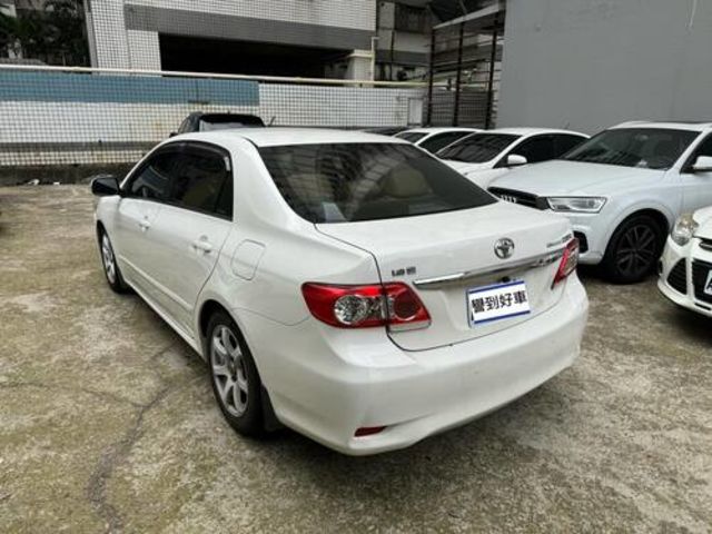 TOYOTA豐田 ALTIS  第3張相片