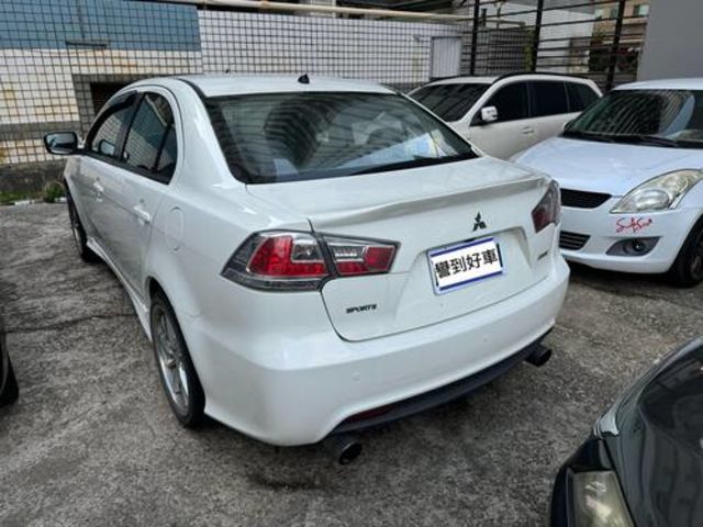 MITSUBISHI三菱 LANCER IO  第3張相片