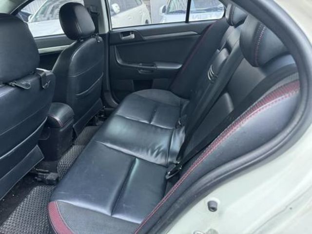 MITSUBISHI三菱 LANCER IO  第6張相片