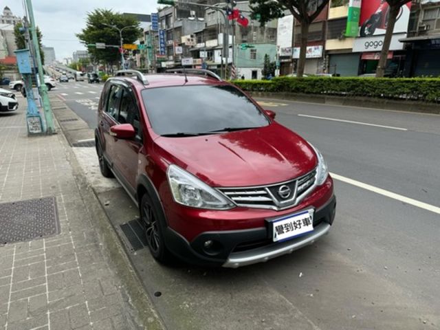 NISSAN日產 LIVINA  第2張相片