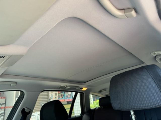 BMW寶馬 320D TOURING  第6張相片