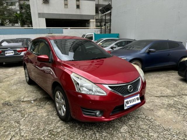 NISSAN日產 TIIDA  第2張相片