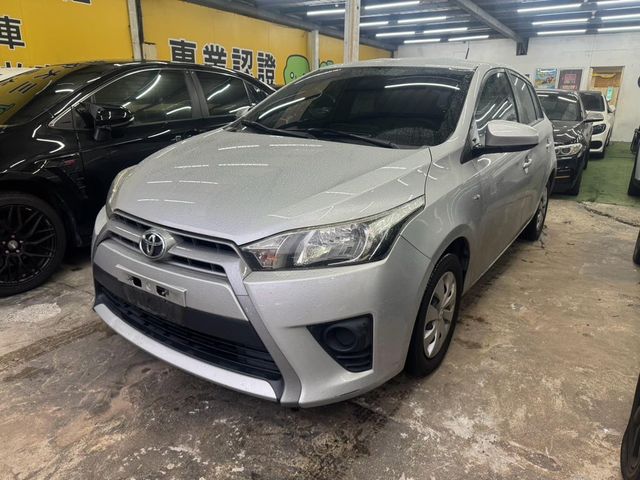 TOYOTA豐田 YARIS  第1張相片