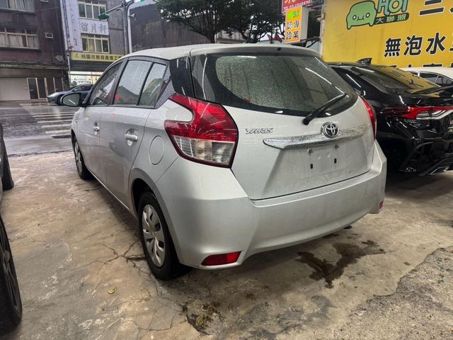 TOYOTA豐田 YARIS  第4張相片
