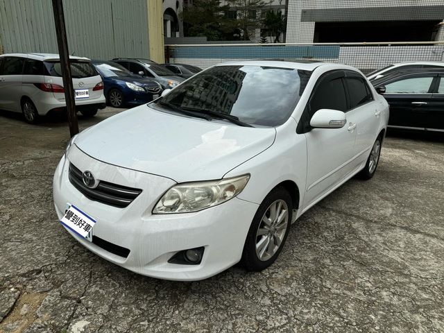 TOYOTA豐田 ALTIS  第1張相片