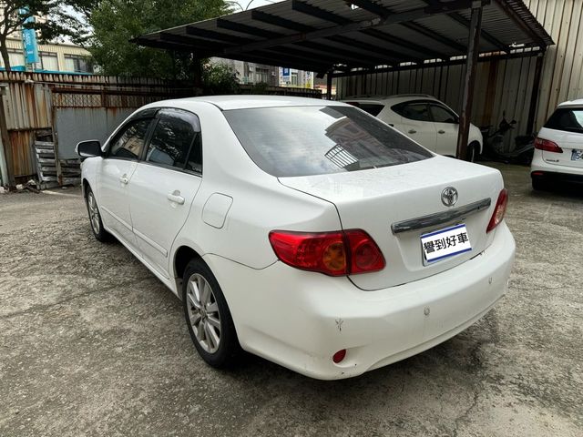 TOYOTA豐田 ALTIS  第3張相片
