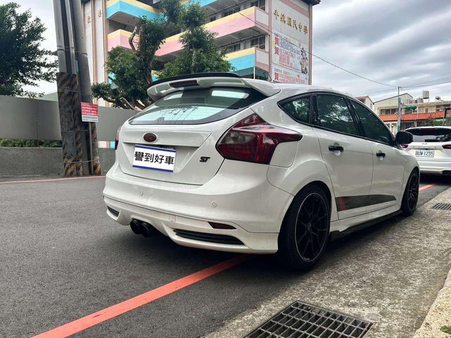 FORD福特 FOCUS  第4張相片