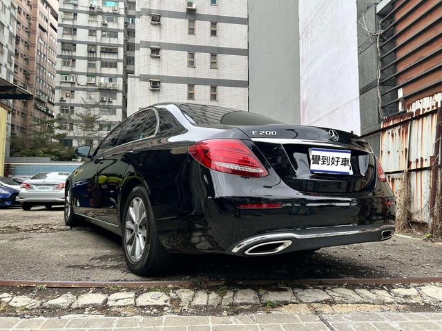 M-BENZ賓士 E200  第4張相片