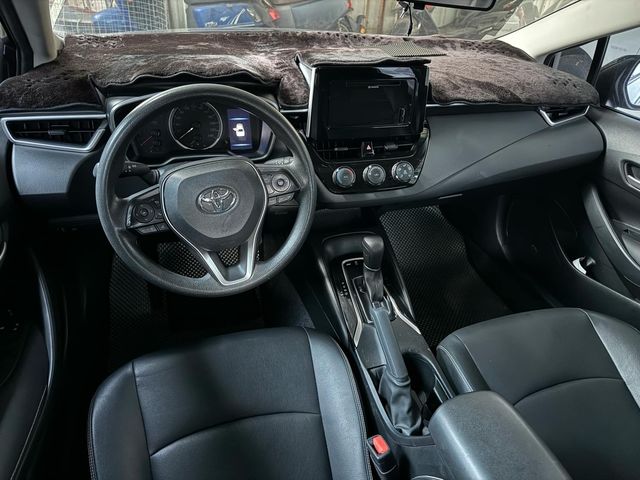 TOYOTA豐田 ALTIS  第5張相片