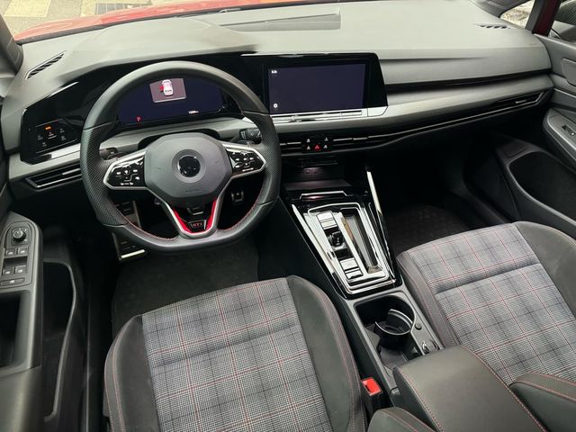 VOLKSWAGEN福斯 GOLF GTI  第5張相片