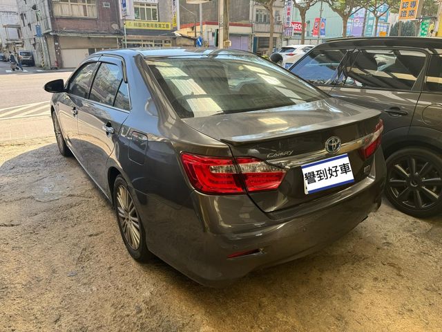 TOYOTA豐田 CAMRY HYBRID  第4張相片