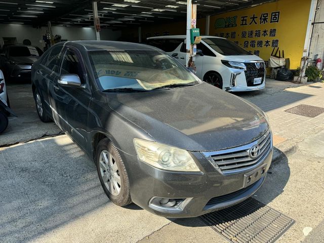 TOYOTA豐田 CAMRY  第2張相片