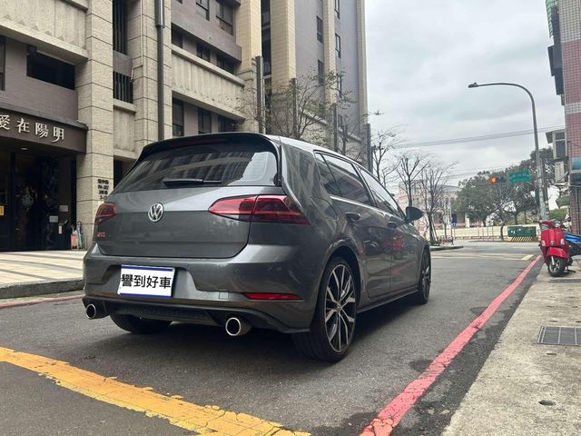 VOLKSWAGEN福斯 GOLF GTI  第3張相片