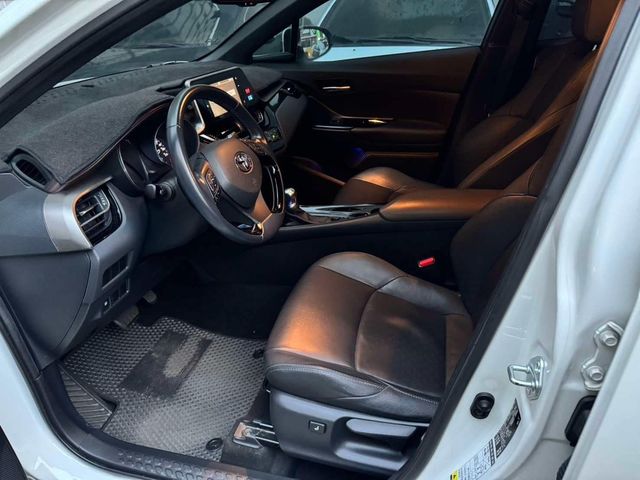 TOYOTA豐田 C-HR  第13張相片