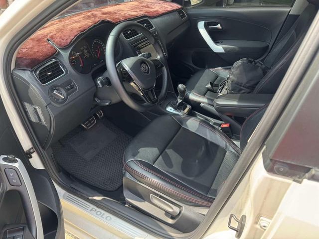VOLKSWAGEN福斯 POLO  第13張相片