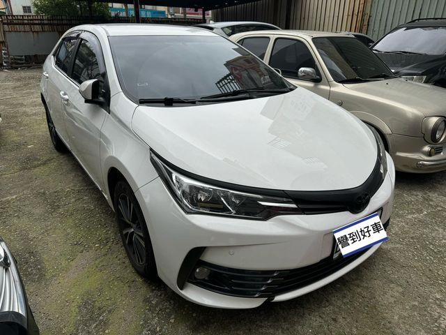 TOYOTA豐田 ALTIS  第2張相片