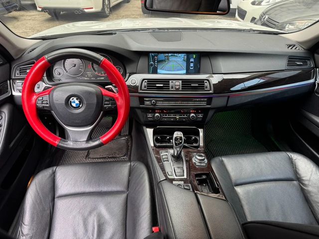 BMW寶馬 523I  第5張相片