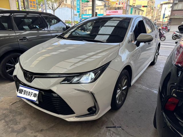 TOYOTA豐田 ALTIS  第1張相片