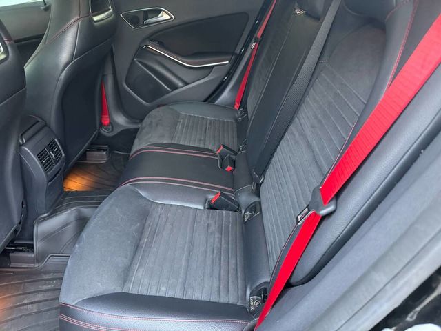 M-BENZ賓士 CLA45 AMG  第9張相片