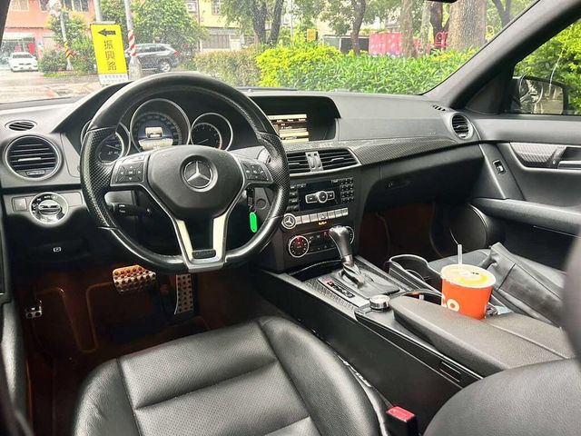 M-BENZ賓士 C250  第6張相片