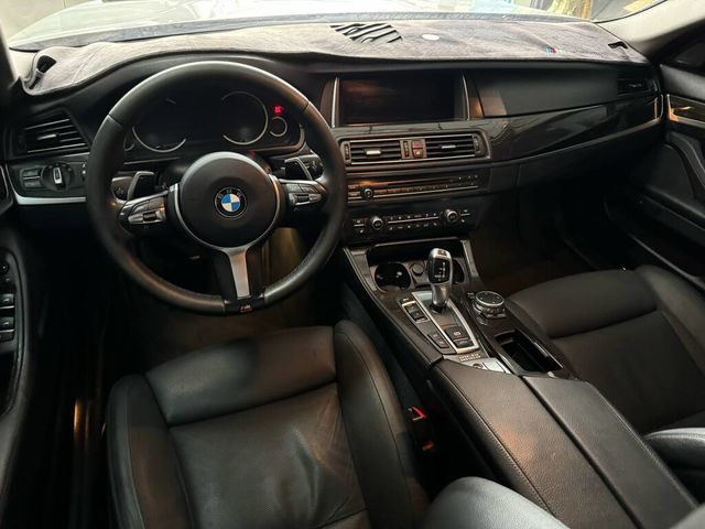 BMW寶馬 520I  第5張相片