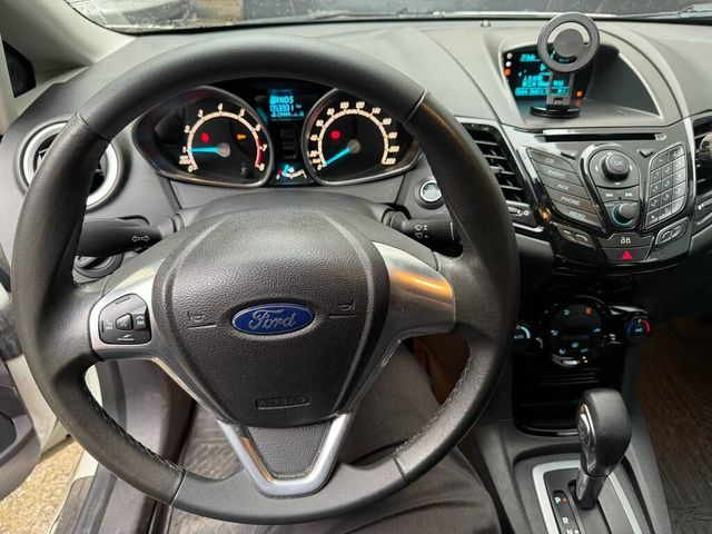 FORD福特 FIESTA  第7張相片