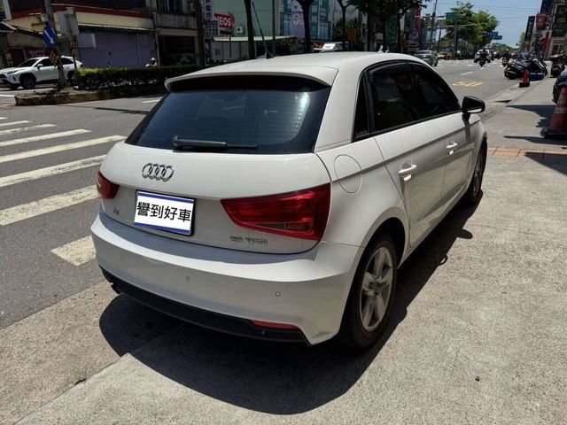 AUDI奧迪 A1  第4張相片