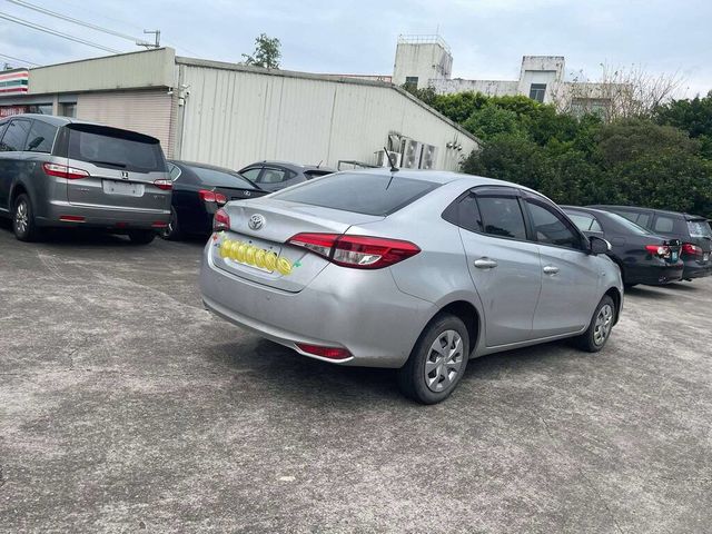TOYOTA豐田 VIOS  第4張相片