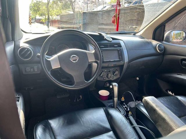NISSAN日產 LIVINA  第5張相片