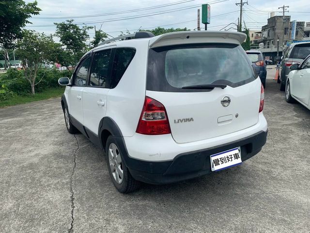 NISSAN日產 LIVINA  第4張相片