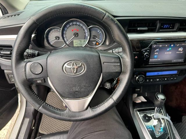 TOYOTA豐田 ALTIS  第7張相片